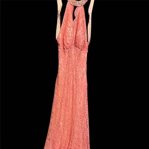 Beautiful 😍 prom dress with open back - Picture 3 of 3